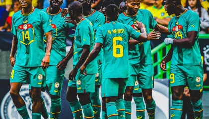 开云APP-塞内加尔逆转里昂，孙兴慜扛起全队