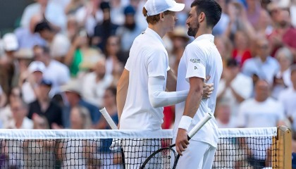 开云体育-联合杯险胜戴维斯杯，德约科维奇带队取胜