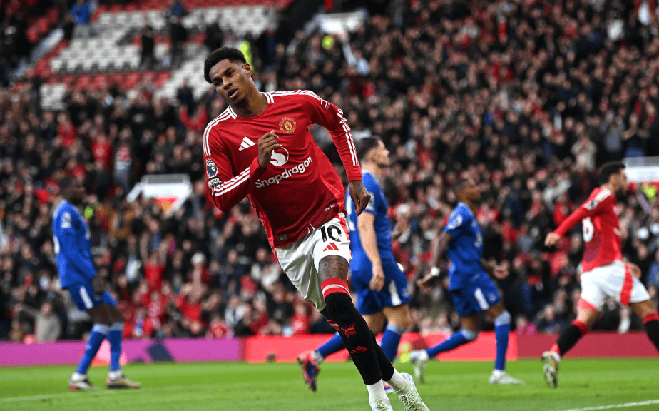 英格兰逆转AC米兰，拉什福德关键制胜