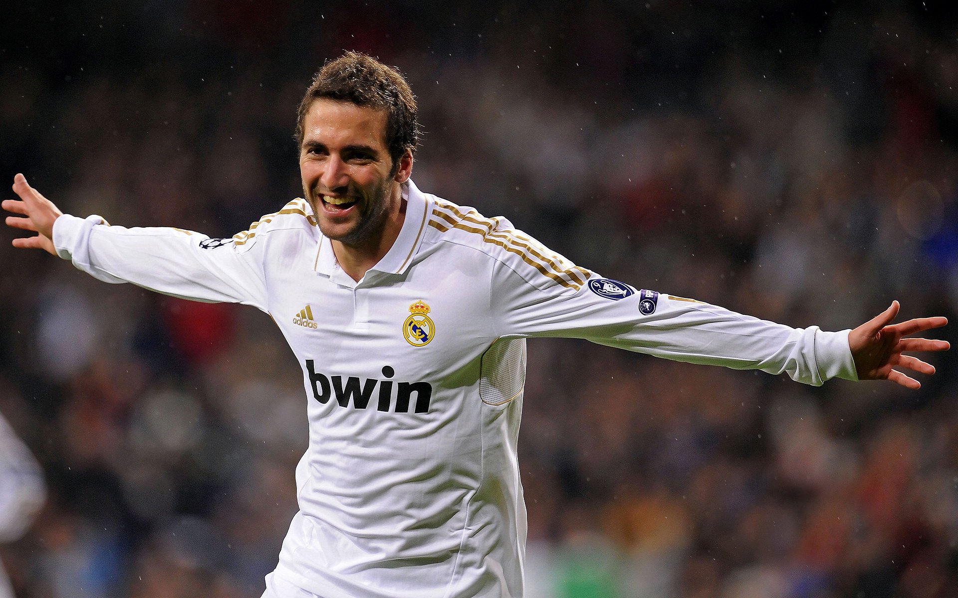 意甲焦点战之夜,哈弗茨用实力证明自己,从水货到关键先生的救赎之路