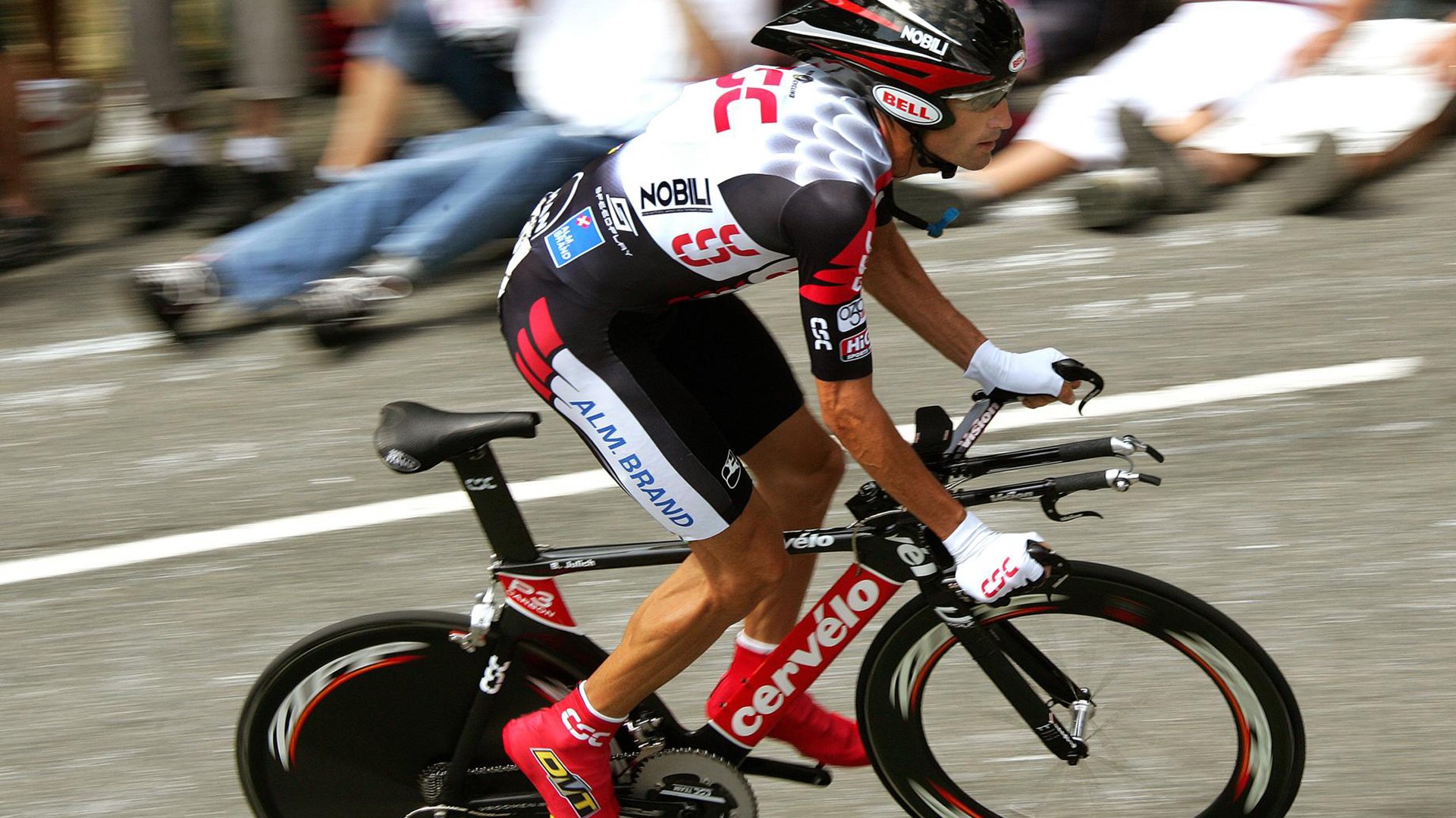 那不勒斯对阵委内瑞拉,当格鲁吉亚闪电照亮马拉卡纳